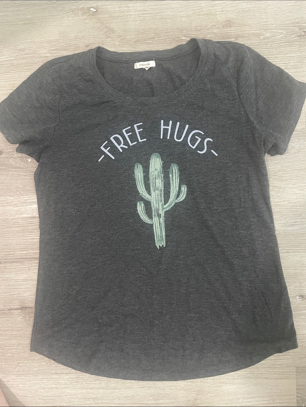Maurices Charcoal Tee with Mint Cactus 'Free Hugs' Graphic | Women Size Medium
